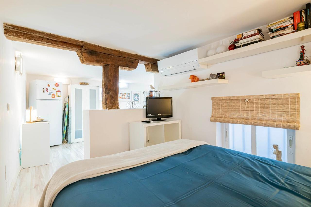 For You Rentals Teatro Real Plaza Apartment Temporal Saint Martin Madrid Tru5 Extérieur photo